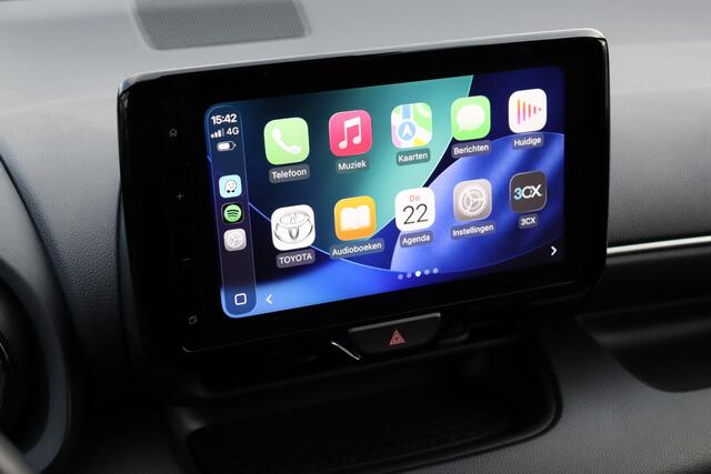 Toyota YARIS 1.5 Hybrid Dynamic Plus, Head Up Display