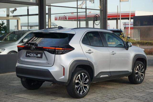 Toyota YARIS Cross 1.5 Hybrid 115 Style Groot navi | Stuur+stoel verm