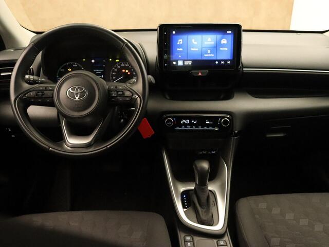 Toyota YARIS 1.5 Hybrid 115 Active ORIGINEEL NEDERLANDSE AUTO - AFKOMSTIG VAN 1E EIGENAAR - 4 X ELEKTRISCHE RAMEN - CLIMATE CONTROL - MISTLAMPEN VOOR - APPLE CARPLAY/ ANDROID AUTO - CAMERA - ARMSTEUN VOOR - ADAPTIEVE CRUISE CONTROL - 15 INCH LICHT METALEN VELGEN