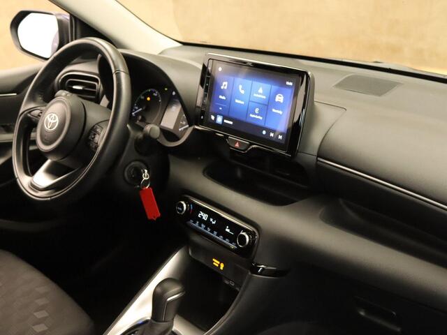 Toyota YARIS 1.5 Hybrid 115 Active ORIGINEEL NEDERLANDSE AUTO - AFKOMSTIG VAN 1E EIGENAAR - 4 X ELEKTRISCHE RAMEN - CLIMATE CONTROL - MISTLAMPEN VOOR - APPLE CARPLAY/ ANDROID AUTO - CAMERA - ARMSTEUN VOOR - ADAPTIEVE CRUISE CONTROL - 15 INCH LICHT METALEN VELGEN