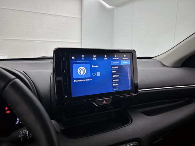 Toyota YARIS 1.5 Hybrid 115 First Edition | dealeronderhouden | Stuurverwarming |