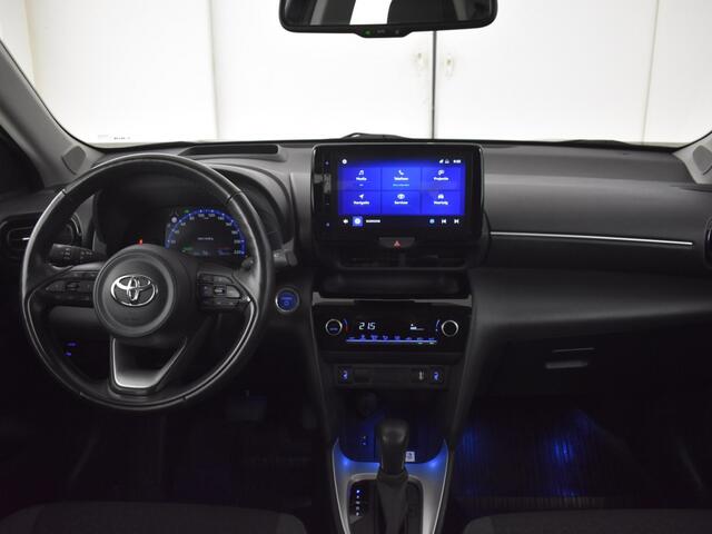 Toyota YARIS Cross 1.5 Hybrid Active | Trekhaak | Blindspot | Head Up | PDC V+A