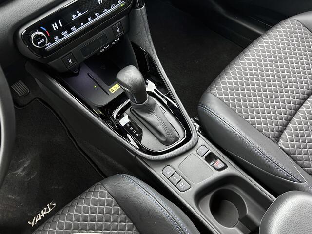 Toyota YARIS 1.5 Hybrid 130 Executive | Navigatie | BLS | PDC V+A | Head-up | Stuur-Stoelverwarming | L