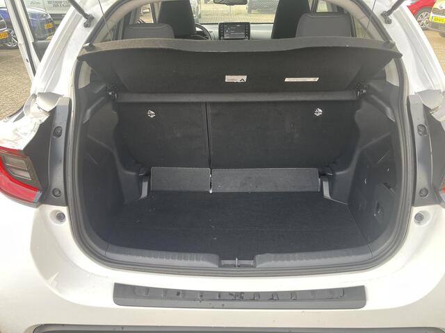 Toyota YARIS 1.5 Hybrid Dynamic Plus