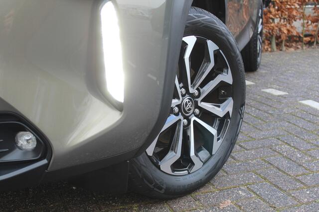 Toyota YARIS Cross 1.5 Hybrid First Edition | Rijklaar | Trekhaak | Apple/Android | Navi | Keyless | LED | Adap.cruise | Camera | Dealer onderhouden | NL-auto