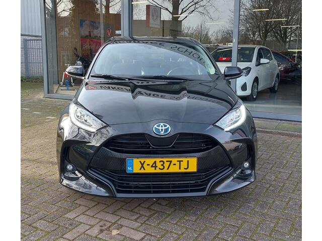 Toyota YARIS 1.5 Hybrid Business Plus