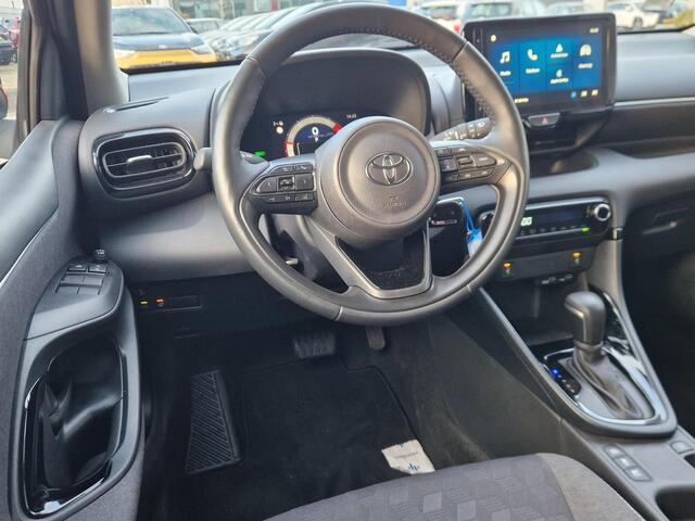 Toyota YARIS 1.5 Hybrid 115 First Edition