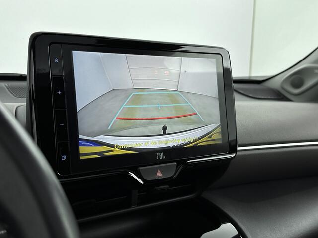 Toyota YARIS Cross 1.5 Hybrid Executive | Trekhaak | Dodehoek assistent | Full map navigatie |