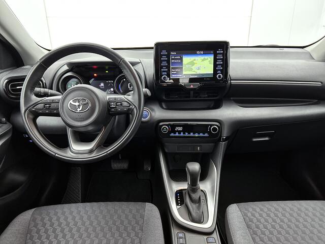 Toyota YARIS 1.5 Hybrid First Edition | Navigatie groot | LM velgen | Climate control |