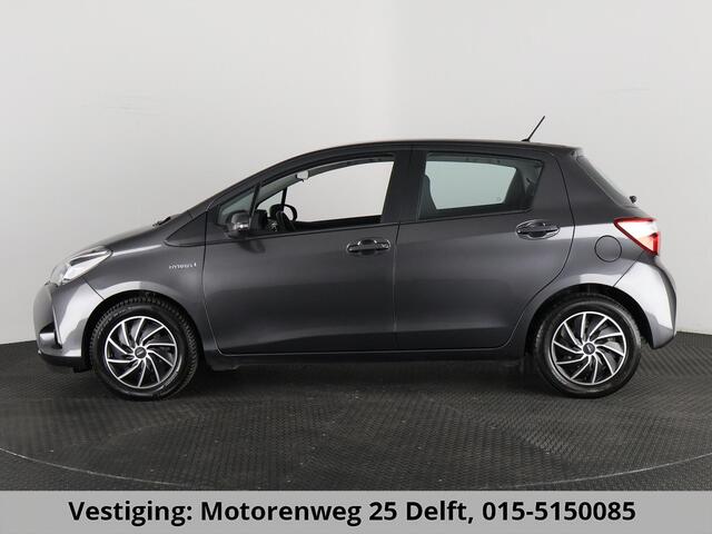 Toyota YARIS 1.5 HYBRID ACTIVE AUTOMAAT GARANTIE 8-2030! 100% ONDERHOUDEN . CAMERA . CRUISE CONTROL . ELEKTRISCHE RAMEN VOOR
