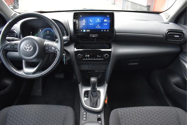 Toyota YARIS Cross 1.5 Hybrid 115 Active Virtual cockpit, Adaptive cruise, Camera, Carplay, DAB