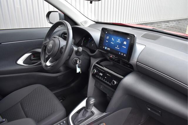 Toyota YARIS Cross 1.5 Hybrid 115 Active Virtual cockpit, Adaptive cruise, Camera, Carplay, DAB