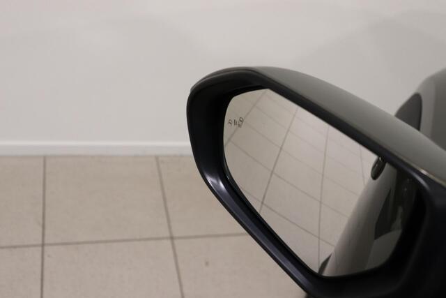 Toyota YARIS Cross 1.5 Hybrid 115 Dynamic, Comfort Pack, Stuurverwarming, Apple carplay, Android auto.