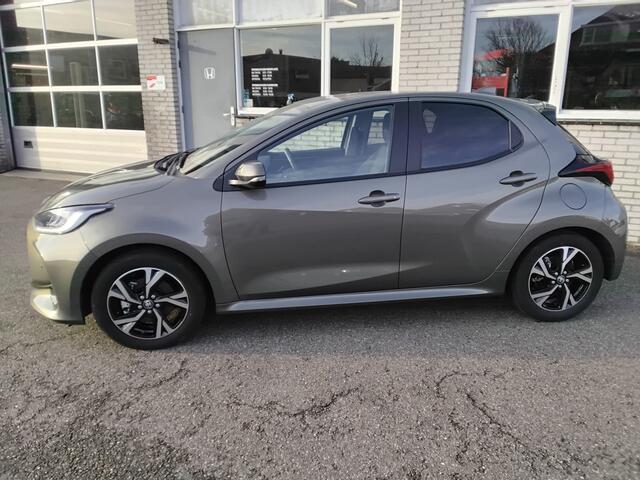 Toyota YARIS 1.5 Hybrid Style 115