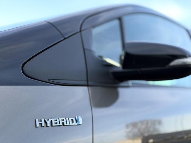 Toyota YARIS 1.5 Hybrid Dynamic Bi-Tone | CARPLAY DEALERONDERHO
