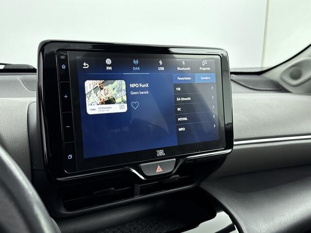 Toyota YARIS Cross 1.5 Hybrid Executive | Glazen Panoramadak | JBL-Audio |