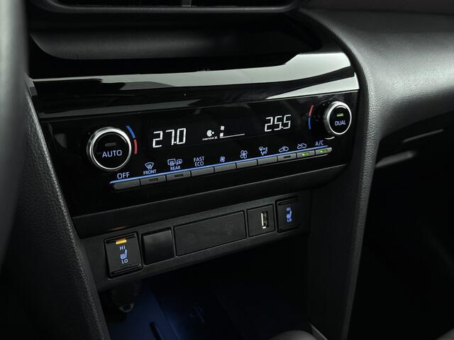 Toyota YARIS Cross 1.5 Hybrid Executive | Glazen Panoramadak | JBL-Audio |