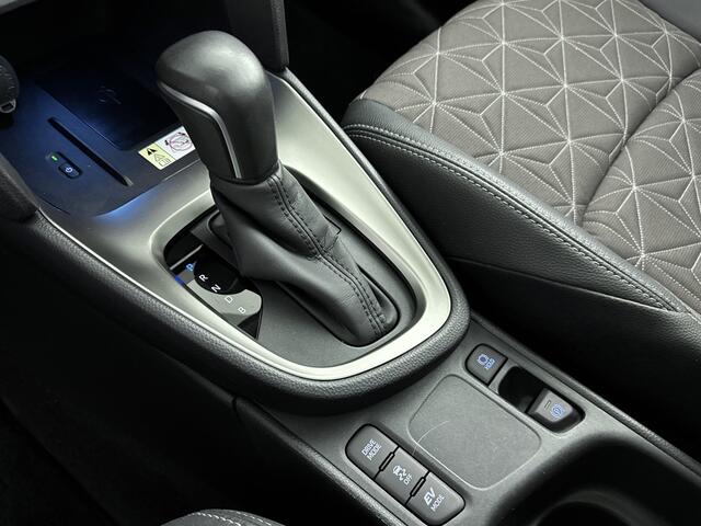 Toyota YARIS Cross 1.5 Hybrid Executive | Glazen Panoramadak | JBL-Audio |