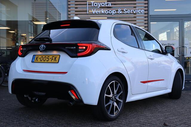 Toyota YARIS 1.5 Hybrid Executive