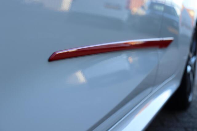 Toyota YARIS 1.5 Hybrid Executive