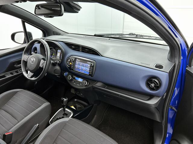 Toyota YARIS 1.5 Hybrid Premium Bi-Tone | Stoelverwarming | Navigatie | Climate Control | Safety Sense | Camera |