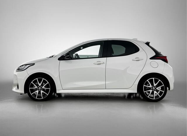 Toyota YARIS 1.5 Hybrid Executive Premium Pack | 1e Eigenaar | NIEUW GELEVERD & ONDERHOUDEN | Panoramadak | JBL | Stoelverwarming |