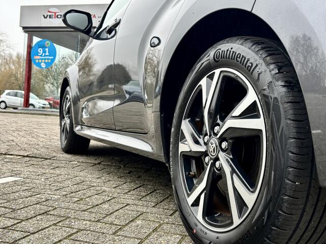 Toyota YARIS 1.5 Hyb. Dynamic Automaat | CarPlay | Stoel- en Stuurverw.