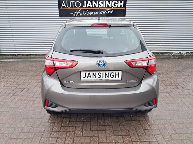Toyota YARIS 1.5 Hybrid Aspiration Automaat | Clima | Camera | Navigatie | LM Velgen | Set winterwielen | RIJKLAARPRIJS INCL 12 MAANDEN GARANTIE EN BEURT