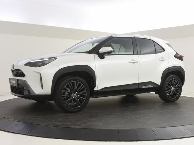 Toyota YARIS Cross 1.5 Hybrid AWD Adventure Full Options!!