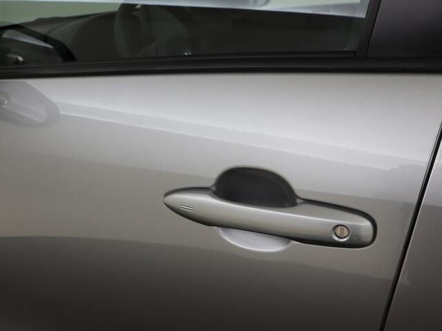 Toyota YARIS Cross 1.5 Hybrid Explore | NL dealeronderhouden | Trekhaak |