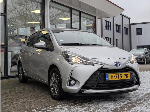 Toyota YARIS 1.5 Hybrid Dynamic | 1e eigenaar | Dealer OH | Trekhaak | Cruise control | Carplay | Keyless | Camera