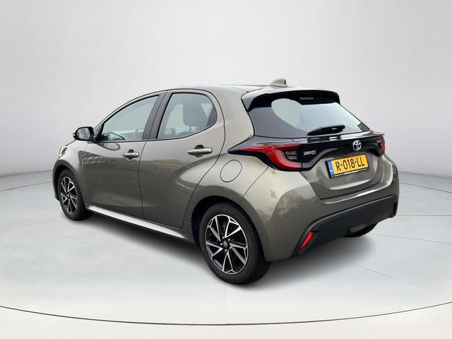 Toyota YARIS 1.5 Hybrid Dynamic | Navigatie | Licht metalen velgen | LED koplampen | Keyless entry |