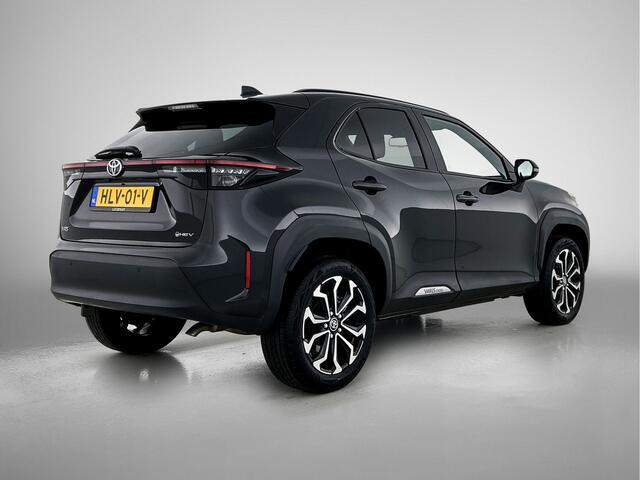 Toyota YARIS Cross 1.5 Hybrid Dynamic | Navigatie | Stoel en stuurverwarming | PDC | ACC |