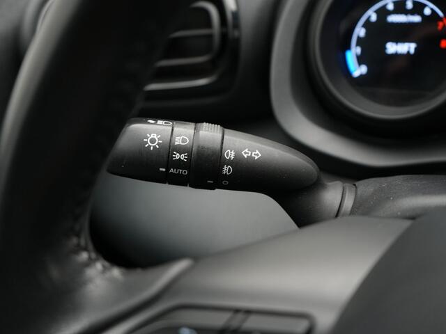 Toyota YARIS 1.5 VVT-i Dynamic