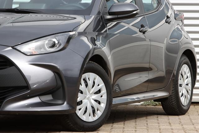 Toyota YARIS 1.5 Hybrid Active Navi
