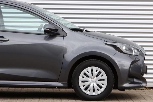 Toyota YARIS 1.5 Hybrid Active Navi