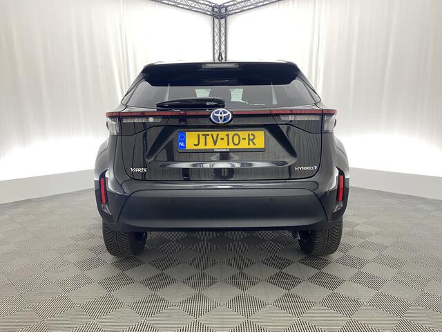 Toyota YARIS Cross 1.5 Hybrid Business Plus | Apple carplay | Stuur- en stoelverw. | Camera | Dodehoek