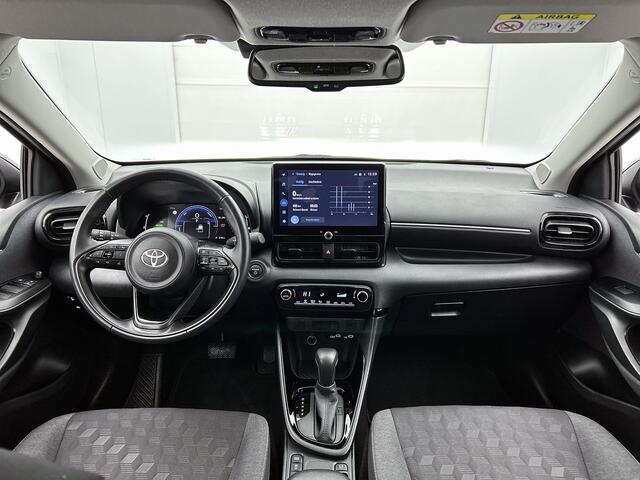 Toyota YARIS 1.5 Hybrid 115 First Edition