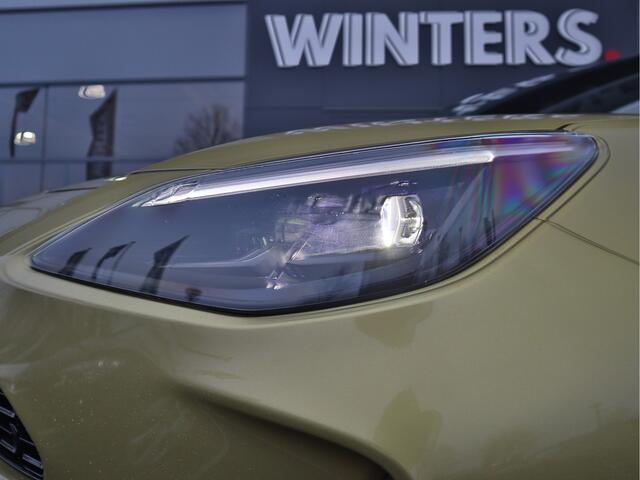 Toyota YARIS Cross 1.5 Hybrid Launch Edition Leder | Camera | Trekhaak | Apple CarPlay & Android Auto