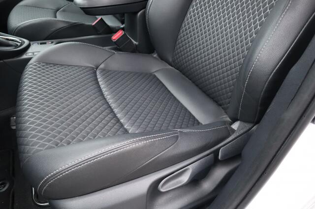 Toyota YARIS 1.5 Hybrid Launch Edition