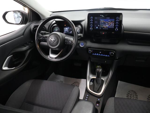 Toyota YARIS 1.5 Hybrid Dynamic | Navigatie | Parkeercamera | Climate Control | Cruise Control Adaptief |