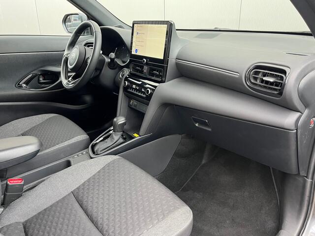 Toyota YARIS Cross 1.5 Hybrid Stoel-stuur Verw. / Camera / Key Less