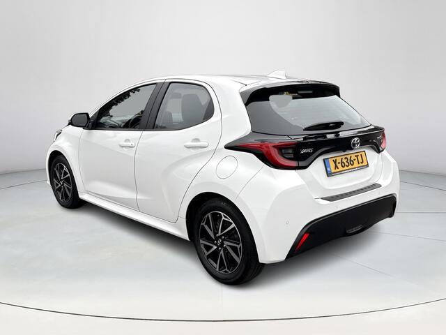 Toyota YARIS 1.5 Hybrid Dynamic | Navigatie | Apple CarPlay/Android auto | Head-up display | Parkeersensoren voor en achter