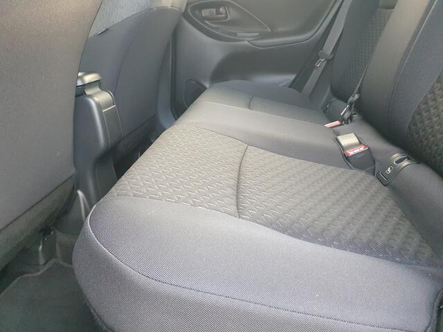 Toyota YARIS Cross 1.5 Hybrid 115 First Edition CAMERA/AIRCO/CRUISE