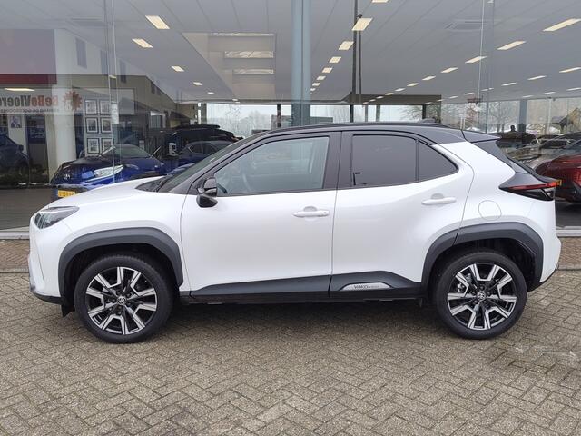 Toyota YARIS Cross 1.5 Hybrid 130 Launch Edition | Head-Up Display | JBL | Sensoren