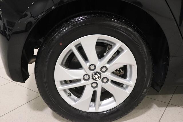 Toyota YARIS 1.5 Hybrid 115 Active, Stuur & Stoelverwarming, Apple Carplay/Android Auto!