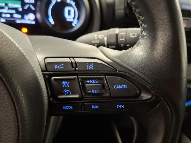 Toyota YARIS 1.5 Hybrid First Edition