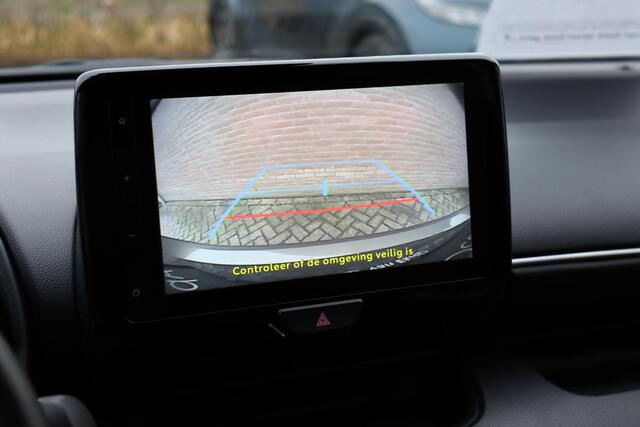 Toyota YARIS 1.5 Hybrid 115 Dynamic Comfort Pakket Stuurverwarming, Parkeersensoren