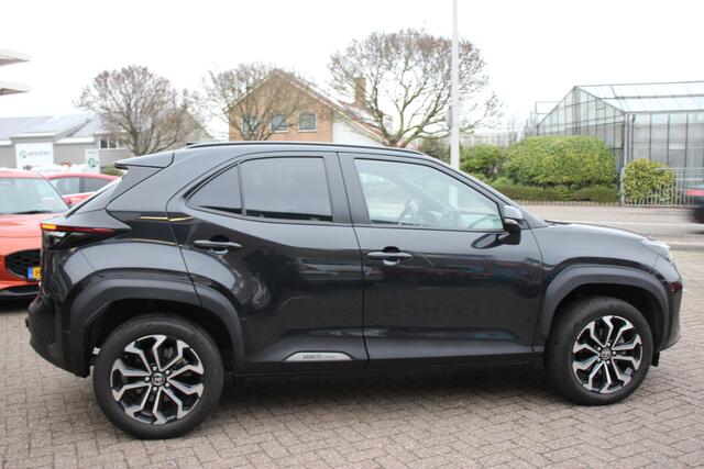 Toyota YARIS Cross 1.5 Hybrid Dynamic Automaat | Trekhaak | Clima | Keyless |
