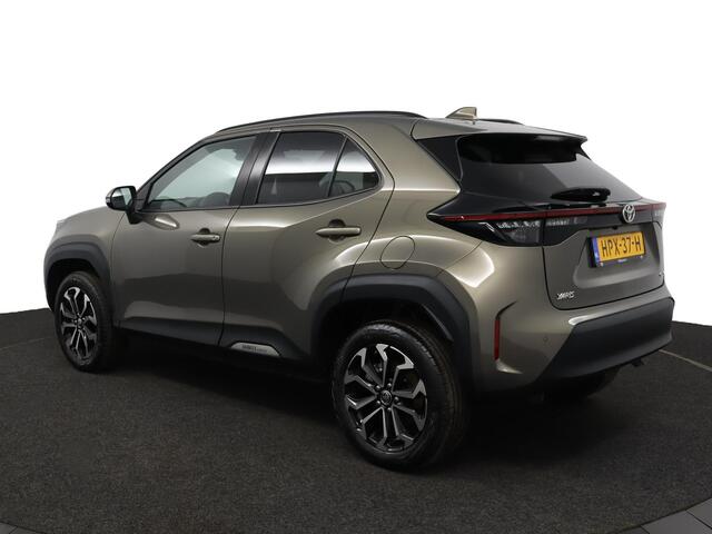 Toyota YARIS Cross 1.5 Hybrid 115 First Edition | Adaptive Cruise Control | Achteruitrijcamera | Stoelverwarming | Stuurverwarming | Apple Carplay | Android Auto | Parkeersensoren |